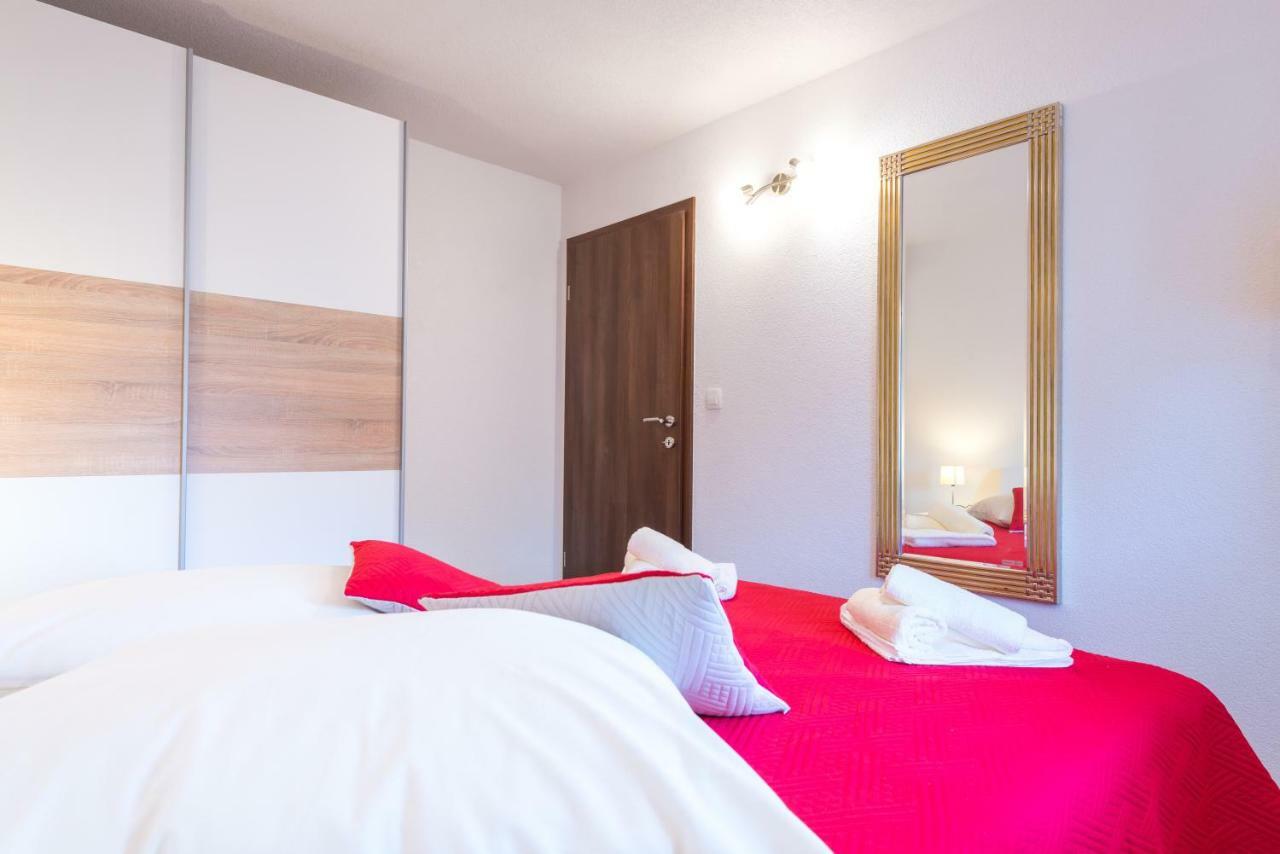 Tranquility And Nature In 4 Bedroom With Sea View Mokošica Buitenkant foto